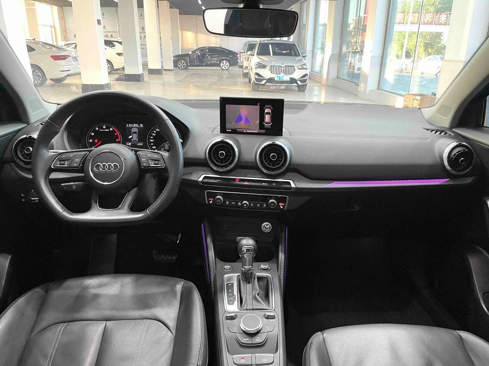 Audi Q2L 2022 — photo 6 of 20