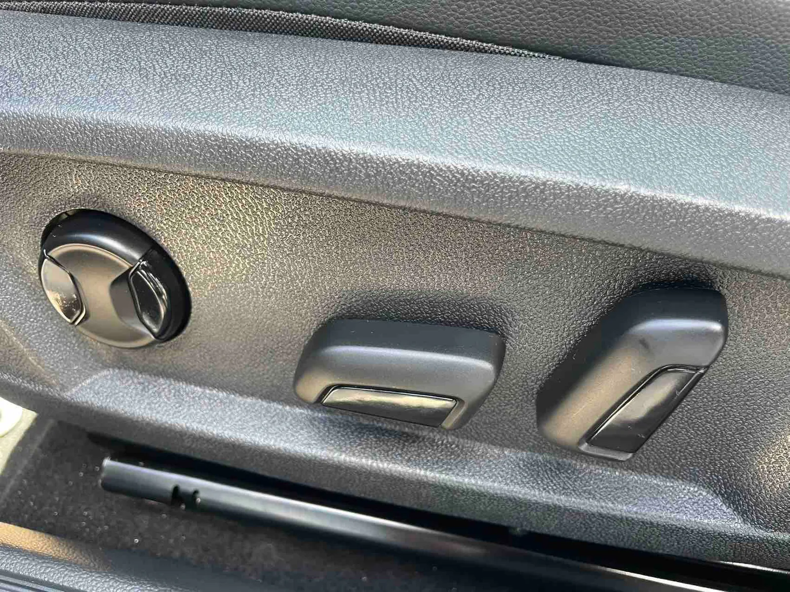 Volkswagen Lavida 2023 — photo 10 of 20