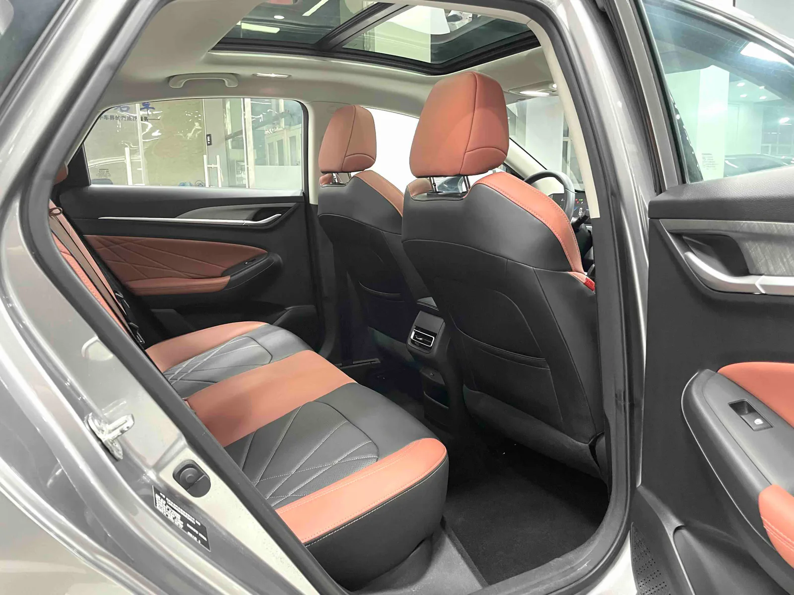 Changan Yidong 2022 — photo 10 of 19