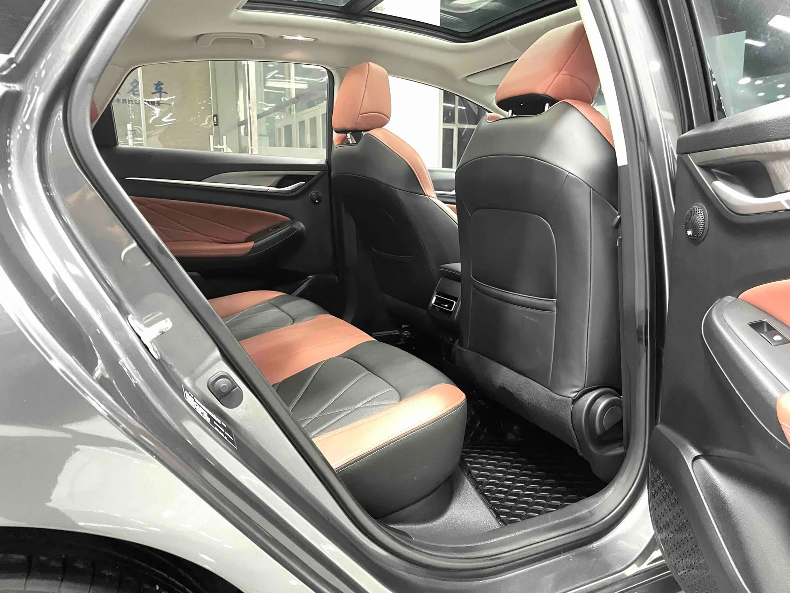 Changan Yidong 2022 — photo 11 of 20
